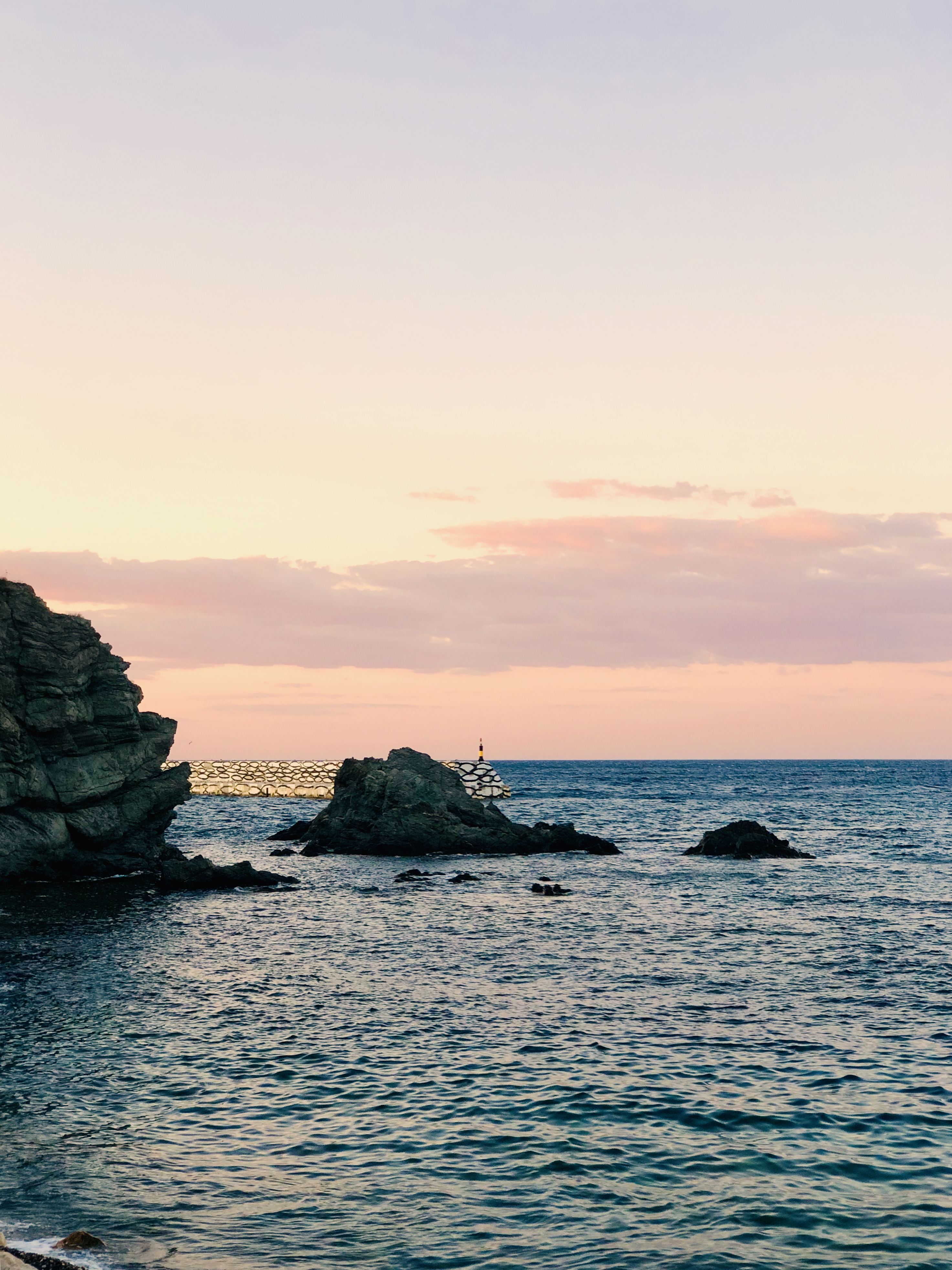 hotel, carbonell, llança, llanca, llansa, llançà, costabrava, mar, mediterrani, emporda, ampurdan, dalí, pool, relax, spa, rooms, habitaciones, platja, playa, sea, beach, family, familia, mar, platja, cala, mediterrani, costa, brava, habitacions, gym, gimnas, gastronomia, estrelles, natura, pirineus, catalunya, cataluña, espanya, españa, girona, gerona, turisme, turista, sol, playa, felicitat, pau